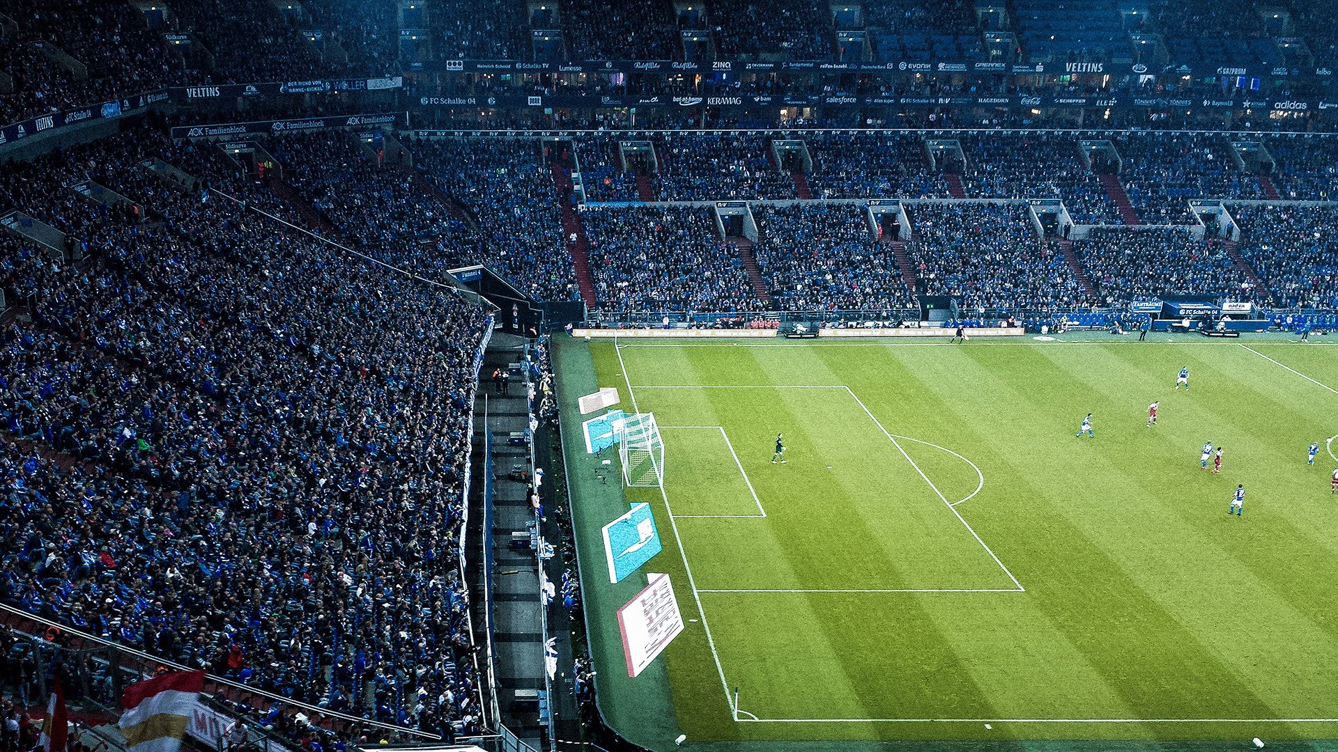 -“0胜大队”诞生！2亿豪阵彻底迷航，管理层被喷到体无完肤